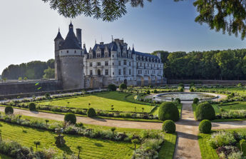 Imagen de SPT Maravillas De Italia, Paris, Lourdes y Madrid